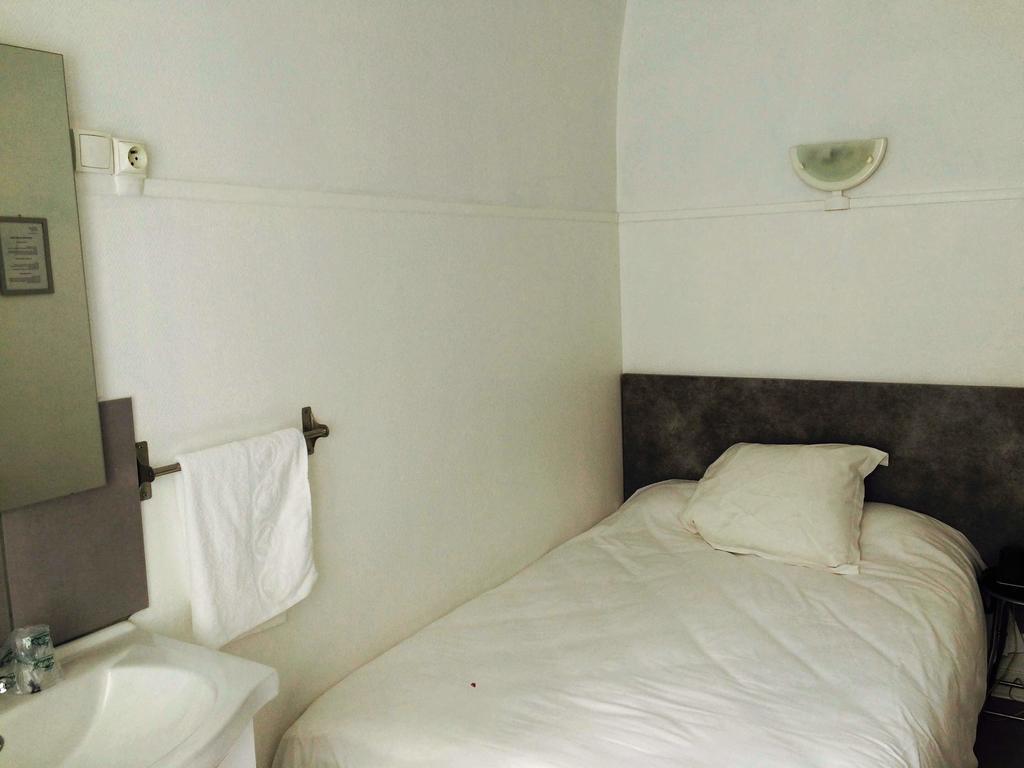Hotel De Normandie Amiens Esterno foto